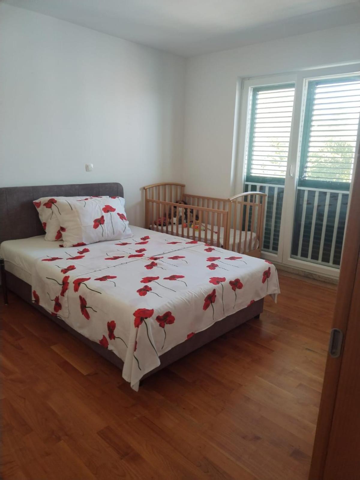 Gabriela Apartment Nin Bagian luar foto