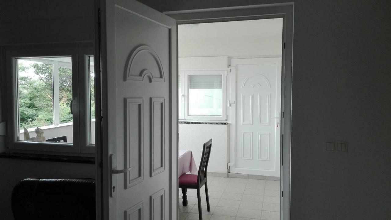 Gabriela Apartment Nin Bagian luar foto