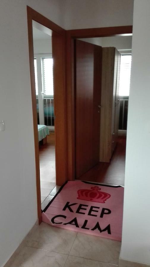 Gabriela Apartment Nin Bagian luar foto